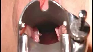 Noor tüdruk julgelt perses seksfull horny maskeeritud gangsterid