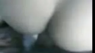 Mustachioed vaadates kaks tüdrukut viva video seks se se